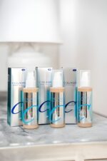 Enough Collagen Moisture Foundation SPF15 Enough Collagen Moisture Foundation SPF15