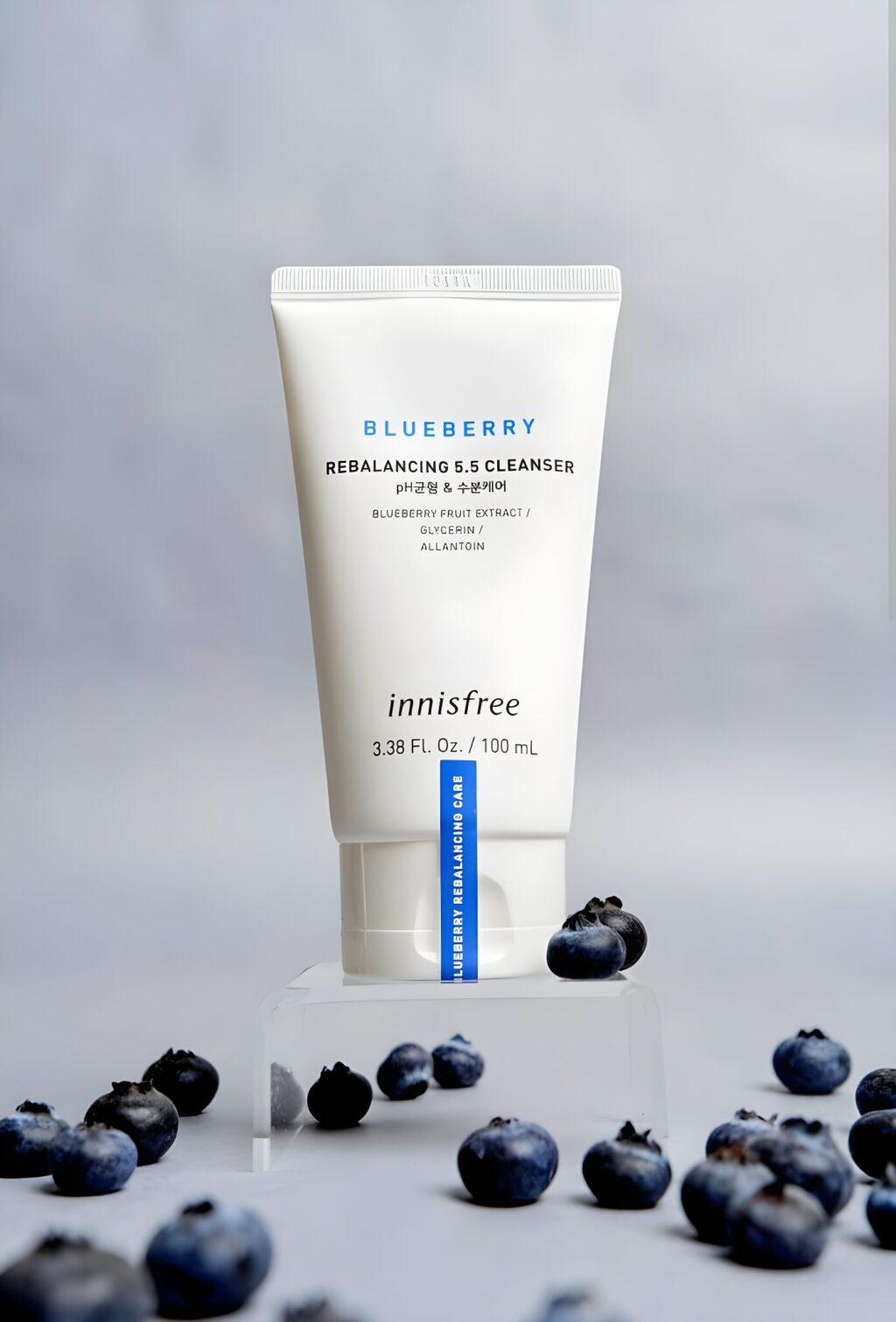 INNISFREE Blueberry Rebalancing 5.5 Cleanser