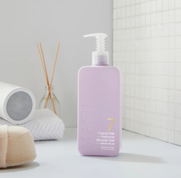 MASIL 7 CERAMIDE PERFUME SHOWER GEL White Musk 500ml MASIL 7 CERAMIDE PERFUME SHOWER GEL White Musk 500ml