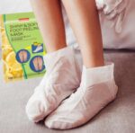 Purederm Shiny and Soft Foot Peeling Mask